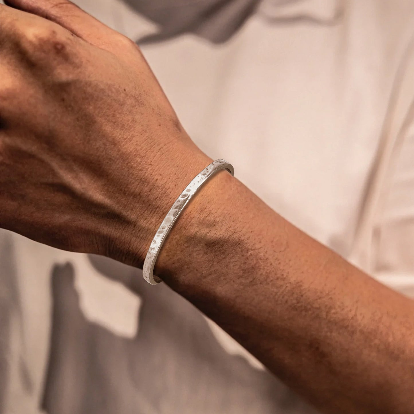 925 Sterling Silver Hammered Cuff Bangle Bracelet for Men & Women, 4mm Handmade Minimalist Polished Jewelry, Daily Wear, Small & Large Sizes